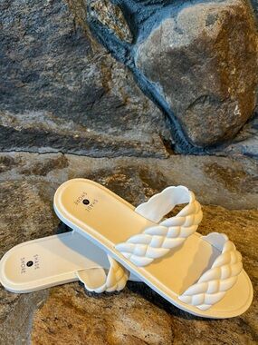 Shade & Shore Women's Ivory Braided Double-Strap Slide Sandals